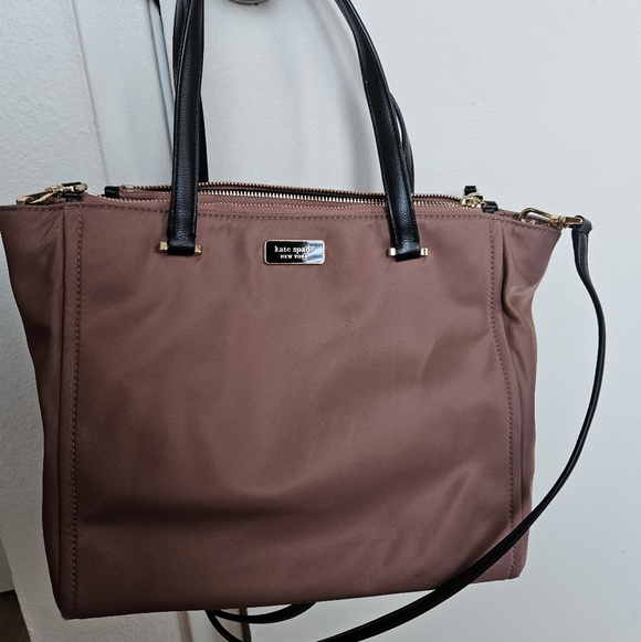 kate spade Handbags - Kate Spade Dawn Sparrow dusty Mauve and Black Nylon shoulder Bag